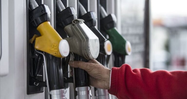 benzin-motorin-ve-lpgye-dev-zam-geliyor-dRjSyxdP.jpg