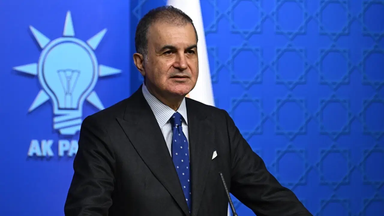 akp sozcusu omer celik ozgur ozeli hedef aldi bizlik bir sey yok chpliler chplileri sikayet etmis OAc9g4Tv