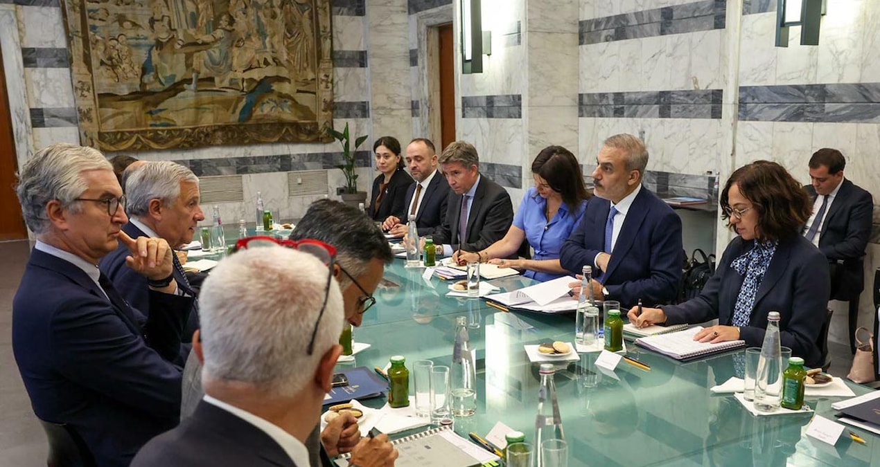 bakan hakan fidan italya disisleri bakani tajani ile romada gorustu fmCQwwGQ