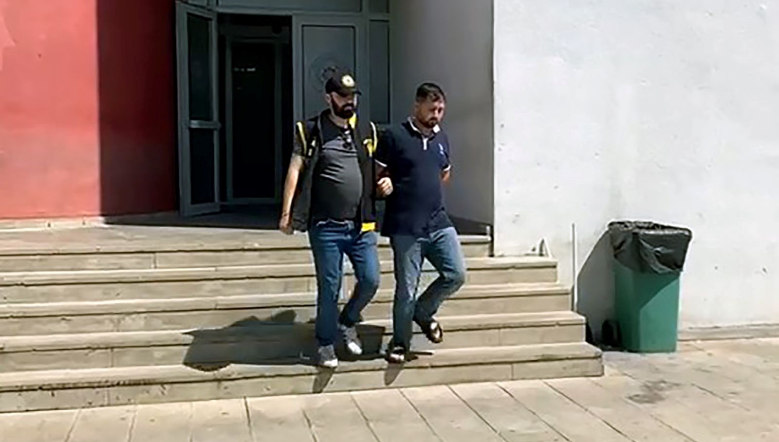 baskomiser kadir oyunu avmde bitti LjAPIyGR