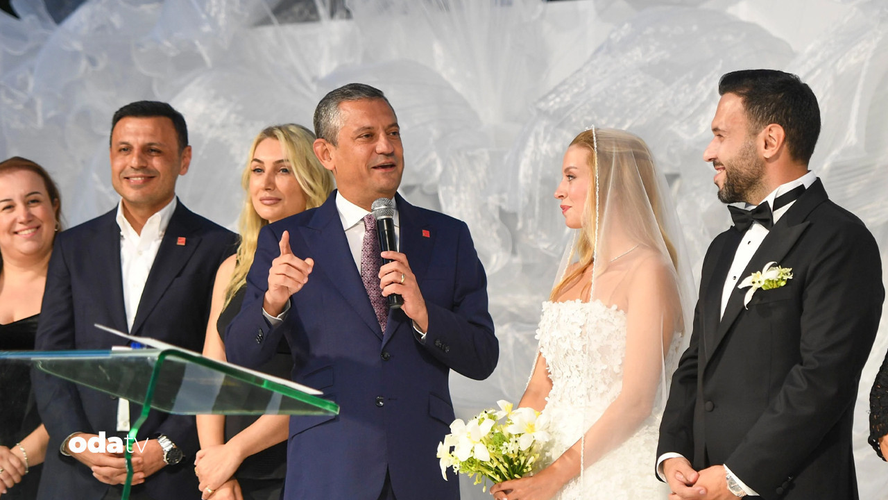 chp dugunde bulustu ozgur ozel gokan zeybekin oglunun dugunune katildi KbPbQ8gx