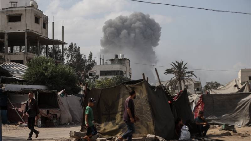 dunya genelinde 400u askin sarkici ve sanatci soykirima muzik yok sloganiyla israili boykot etti nPgc1R1z