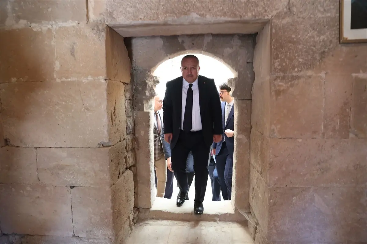 nevsehir valisi fidan urgupte vatandaslarla bulustu pxKfNYSy