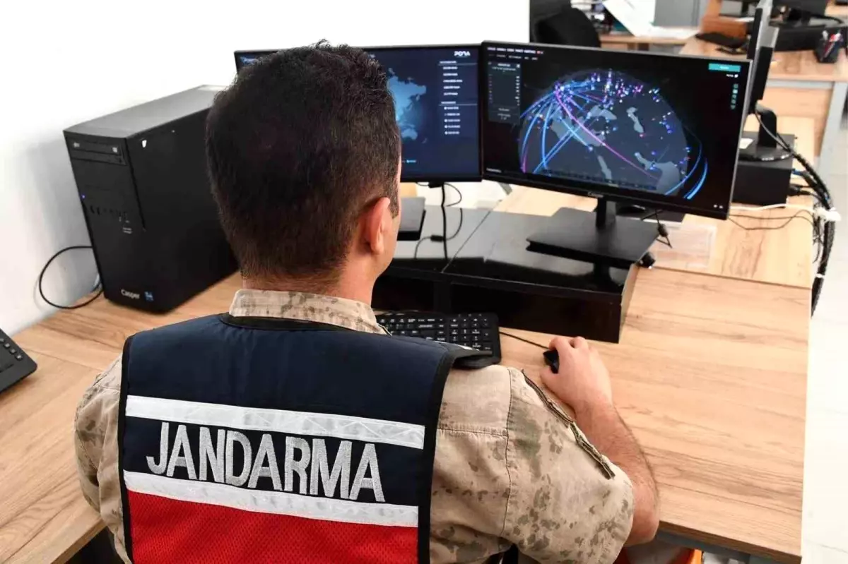 gaziantepte siber dolandiricilik operasyonu 3 supheli tutuklandi EevhewOR.jpg