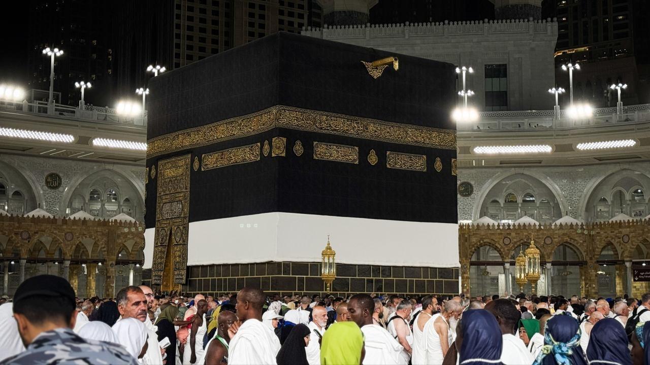 hac kurasi yarin 18 milyon haci adayi buyuk bir merakla bekliyor w6IVQy39.jpg