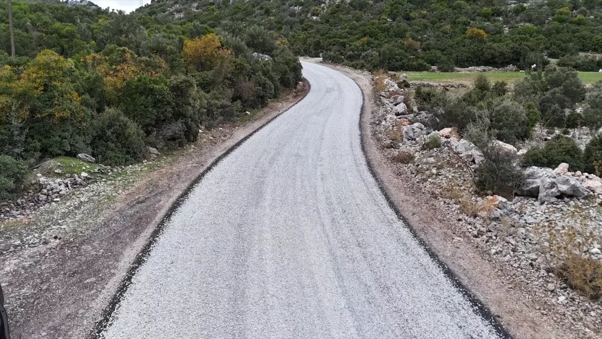 marmariste 45 milyon lira ile yol yapimi tamamlandi NAkrz9Pq.jpg