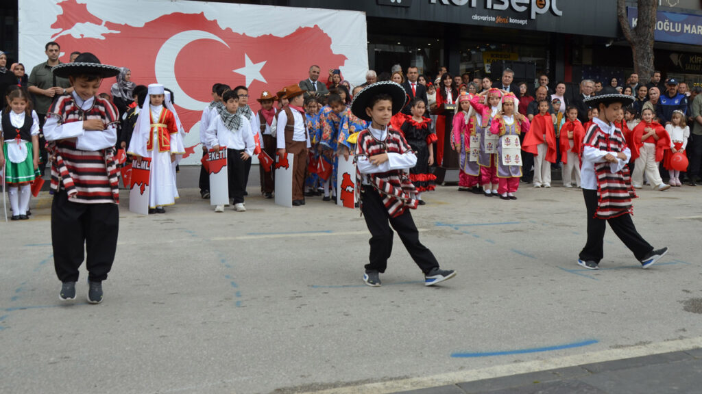 goren-bir-daha-bakti-ucuzlerden-sov-6zjFgkyd